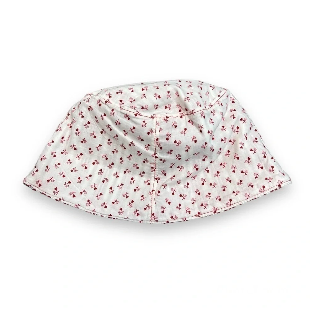 BABY‎ Gap Hearts and Stripes Reversible Girls Valentines Day Hat 12-18 mo.